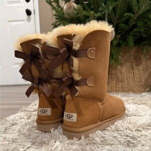 UGG Bailey bow